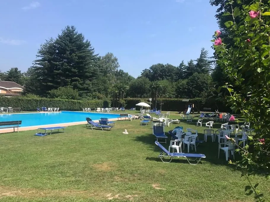 Vic&Sunny'S Lake View Apartment Ispra Italy